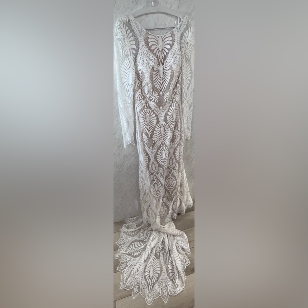 Wilderly Sz 12 Lace Boho Wedding Gown - Your Dream Dress!